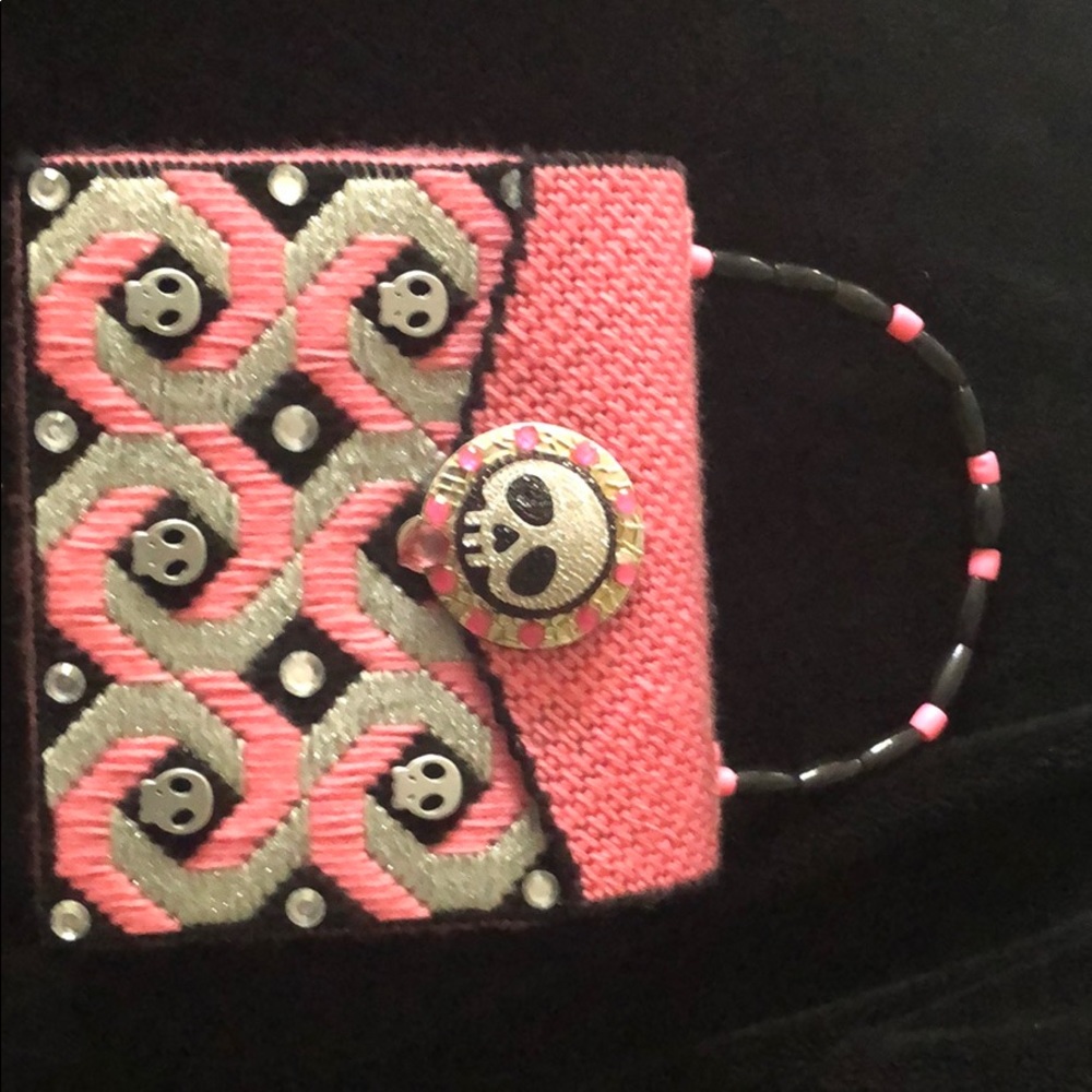 Super Adorable New Pink Purse with Skulls